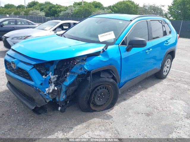 Toyota RAV4 LE 2020 2T3H1RFV6LW059609 Image 2
