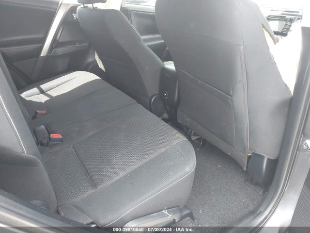 Toyota Rav4 Xle 2018 JTMWFREV9JJ730745 Image 8