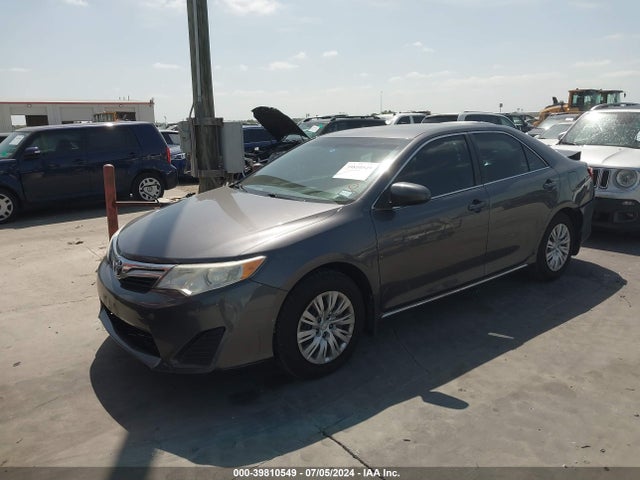 Toyota CAMRY LE 2014 4T4BF1FKXER398955 Image 2