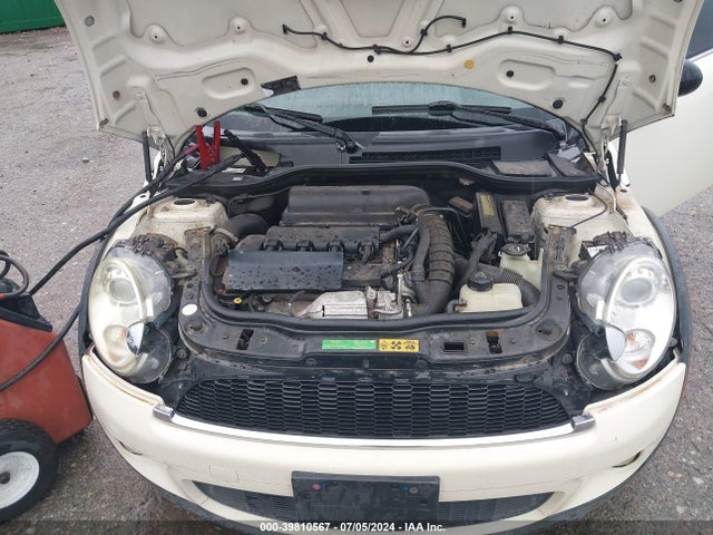 2007 MINI COOPER S WMWMF73557TL90941 Photo 9