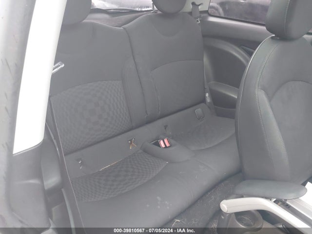2007 MINI COOPER S WMWMF73557TL90941 Photo 7