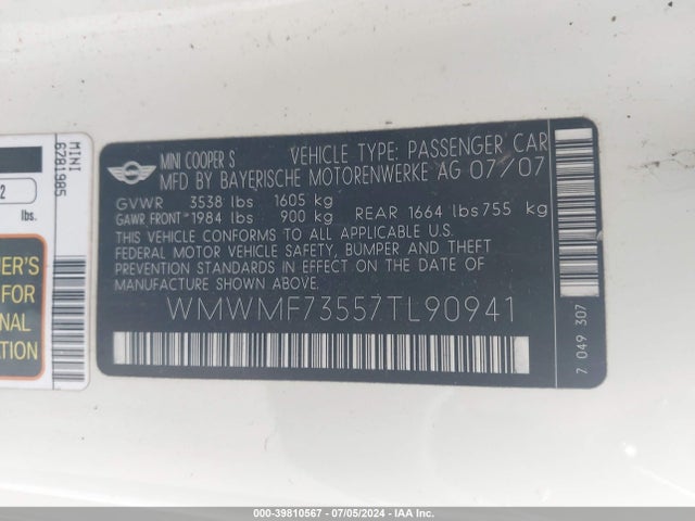 2007 MINI COOPER S WMWMF73557TL90941 Photo 8