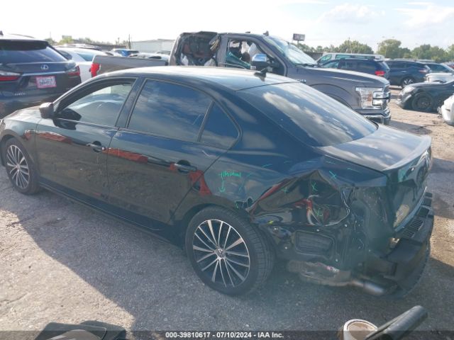 3VWD17AJ8GM401928 Volkswagen Jetta 1.8t Sport