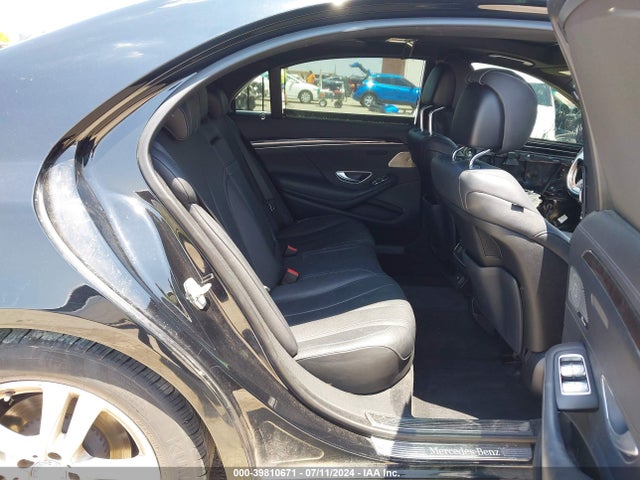 WDDUG8CB3HA313872 Mercedes-Benz S 550