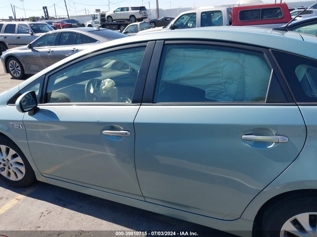 Toyota PRIUS PLUG-IN 2014 JTDKN3DP4E3057374 Image 14