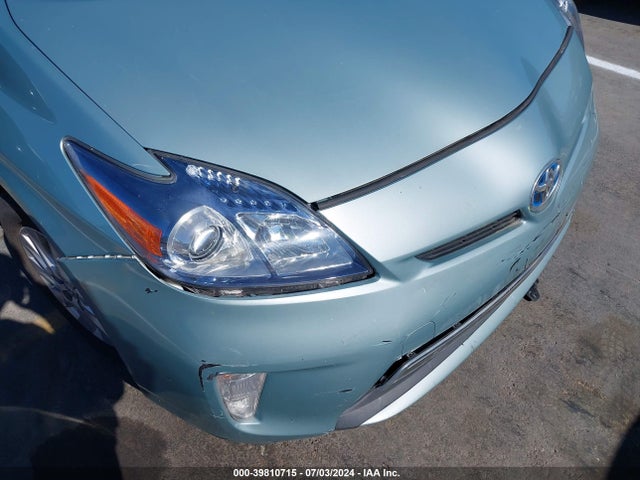 Toyota PRIUS PLUG-IN 2014 JTDKN3DP4E3057374 Image 6