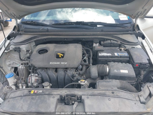 Hyundai Elantra Value Edition 2017 5NPD84LF3HH119015 Image 10