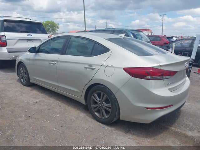 Hyundai Elantra Value Edition 2017 5NPD84LF3HH119015 Image 3