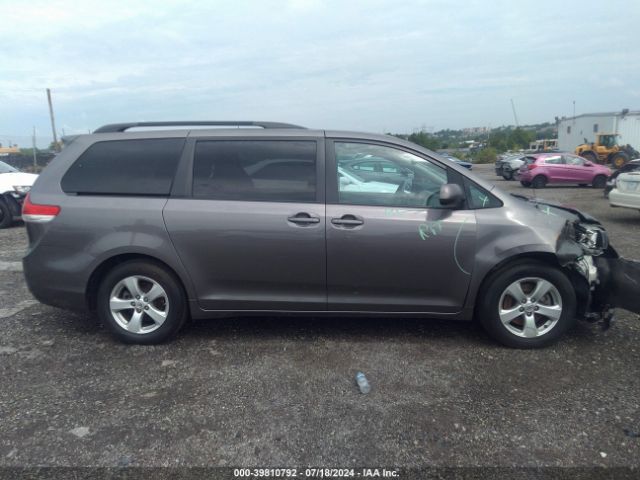 5TDKK3DC0ES429622 Toyota Sienna Le V6 8 Passenger