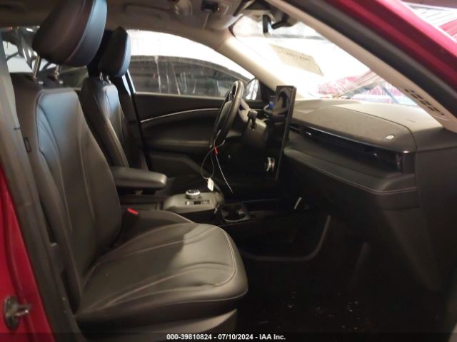 3FMTK3SU4MMA37074 Ford Mustang Mach-e Premium