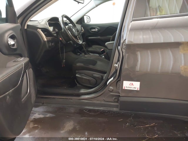 Jeep Cherokee Altitude 2016 1C4PJMCB9GW192865 Image 12