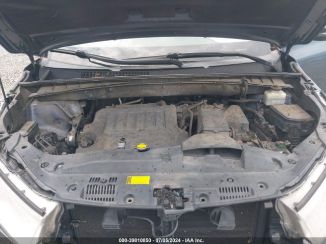 5TDBKRFHXES050350 Toyota Highlander Le Plus V6