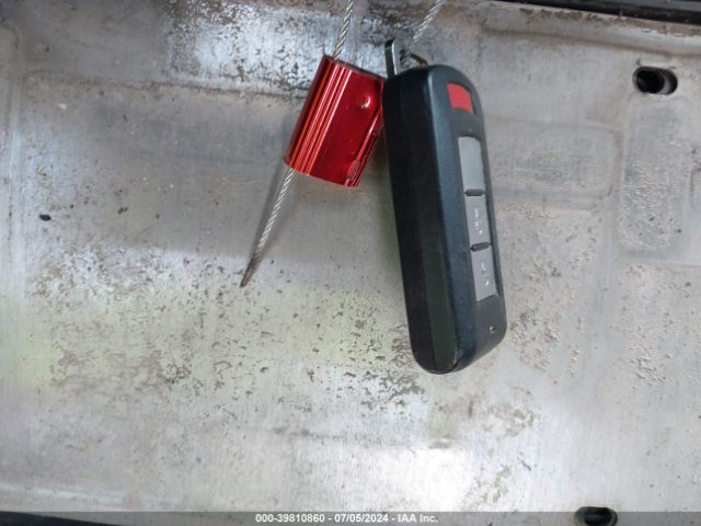 JA4AD3A32GZ015392 Mitsubishi Outlander Se