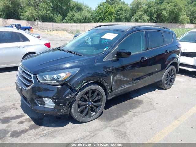 Ford ESCAPE SE 2017 1FMCU9GD4HUC57855 Image 2