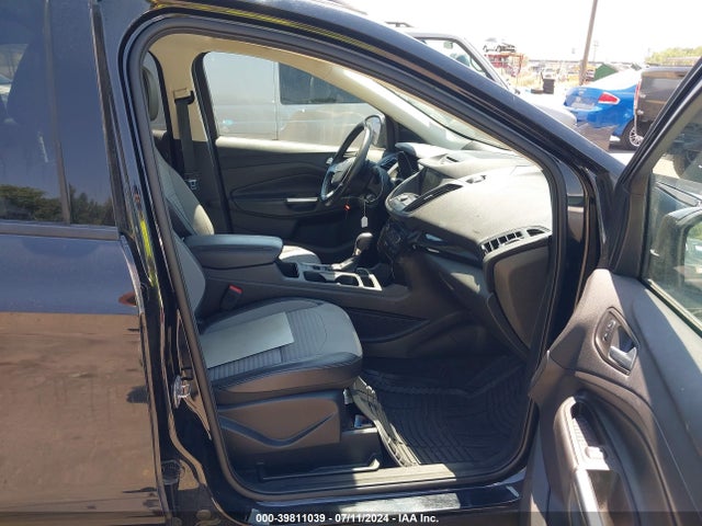 Ford ESCAPE SE 2017 1FMCU9GD4HUC57855 Image 5