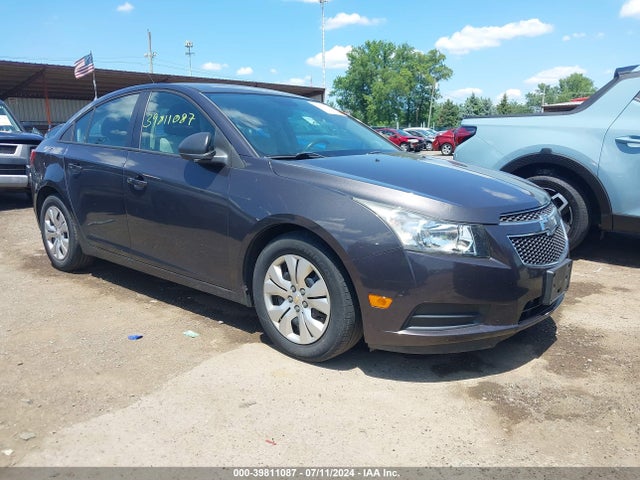 2014 1G1PA5SH0E7105737 main image