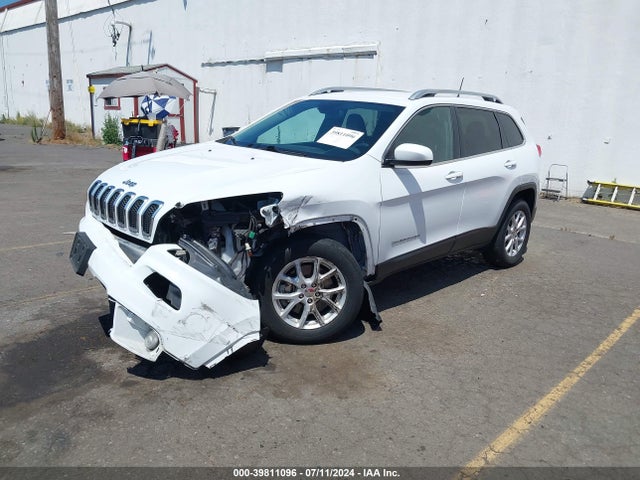 1C4PJMCBXHW656666 Jeep Cherokee Latitude 4x4