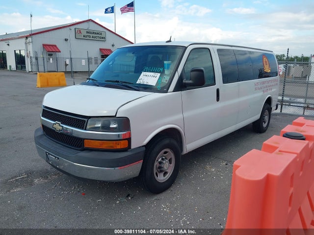 Chevrolet Express 3500 Lt 2015 1GAZG1FG0F1210056 Image 2