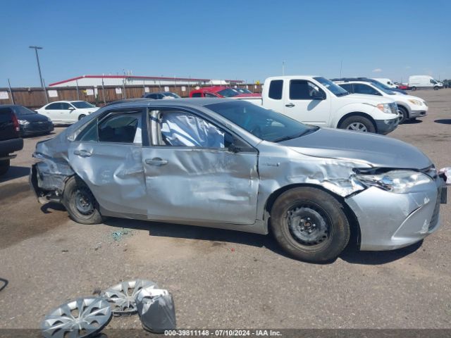 4T1BD1FK6FU146198 Toyota Camry Hybrid Le