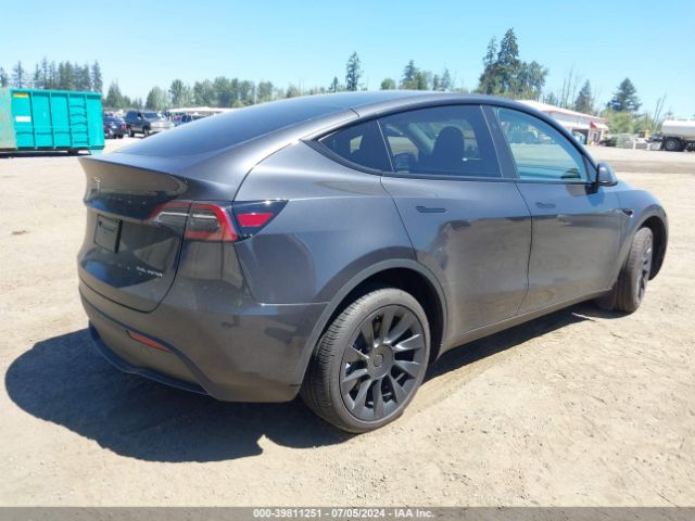 7SAYGDEE4RF014379 Tesla Model Y Long Range Dual Motor All-wheel Drive