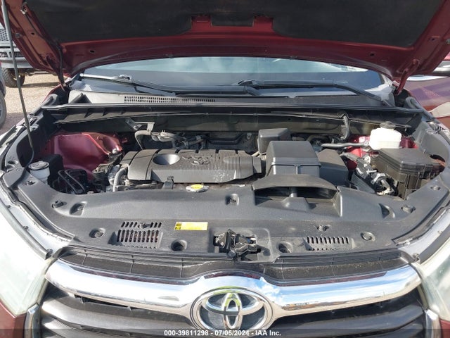 Toyota Highlander Le 2015 5TDZARFH2FS013294 Image 10
