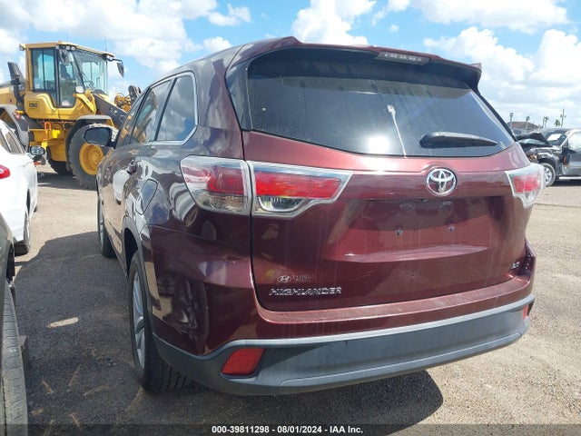 Toyota Highlander Le 2015 5TDZARFH2FS013294 Image 3