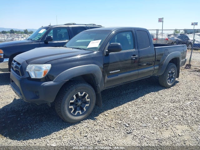 Toyota Tacoma 2015 5TFUX4EN8FX034986 Image 2