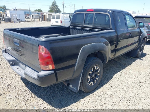 Toyota Tacoma 2015 5TFUX4EN8FX034986 Image 4