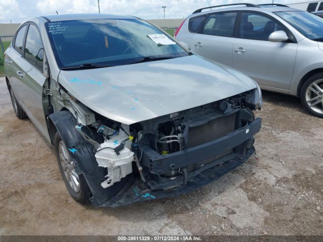 3KPC24A3XKE069523 Hyundai Accent Sel
