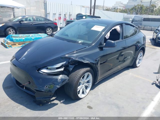 5YJYGDEE2MF082072 Tesla Model Y Long Range Dual Motor All-wheel Drive