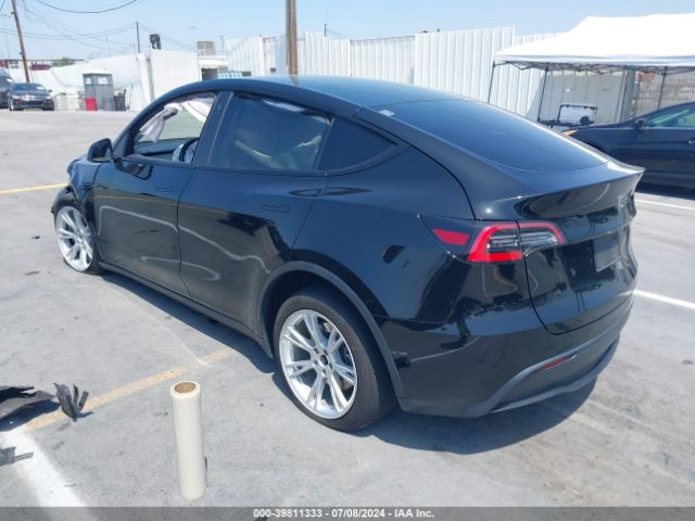 5YJYGDEE2MF082072 Tesla Model Y Long Range Dual Motor All-wheel Drive