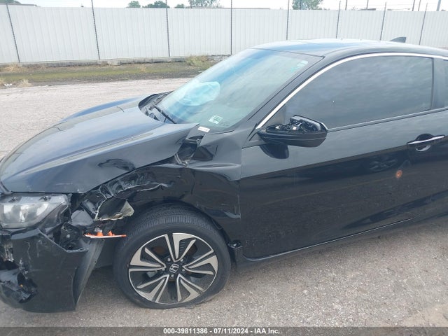Honda Civic Ex-t 2018 2HGFC3B30JH351435 Image 16