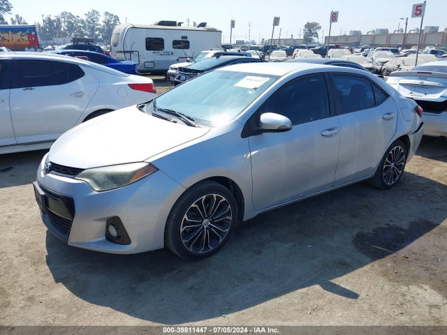 Toyota Corolla S Plus 2015 5YFBURHE6FP218167 Image 2