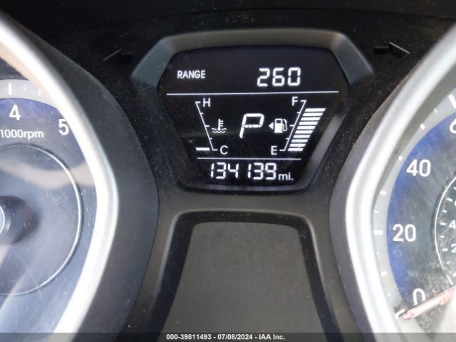 KMHDH4AE2GU542887 Hyundai ELANTRA SE