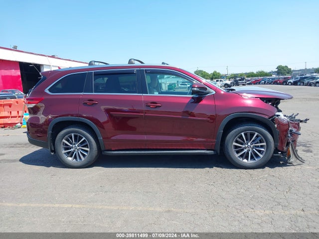 Toyota Highlander Xle 2017 5TDJZRFH4HS376771 Image 13