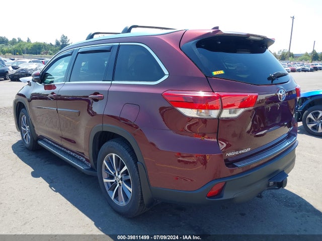 Toyota Highlander Xle 2017 5TDJZRFH4HS376771 Image 3