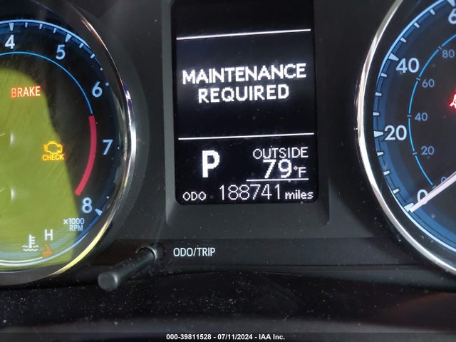 Toyota COROLLA LE 2019 5YFBURHE3KP870271 Image 15