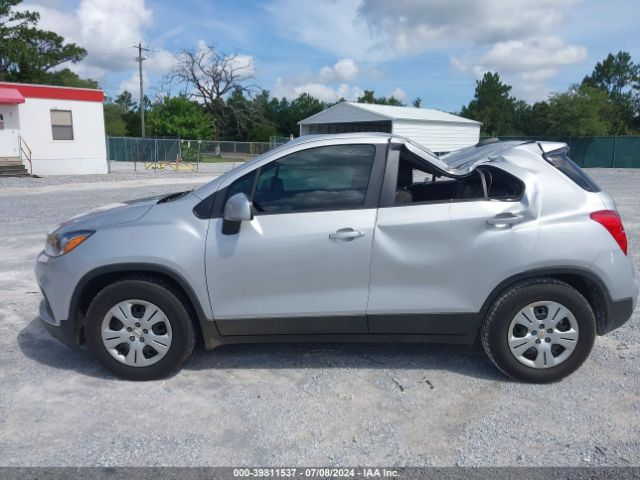 3GNCJKSB1KL124800 Chevrolet TRAX LS