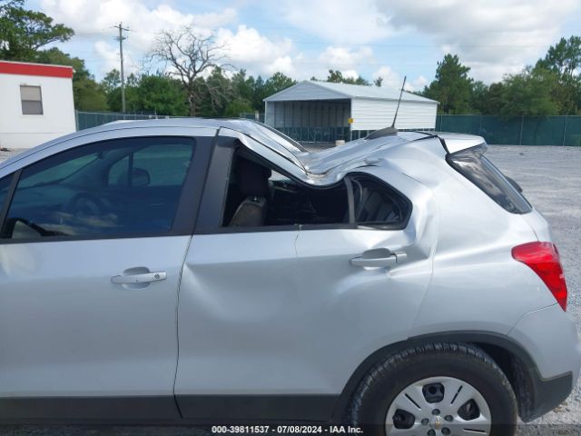 3GNCJKSB1KL124800 Chevrolet TRAX LS