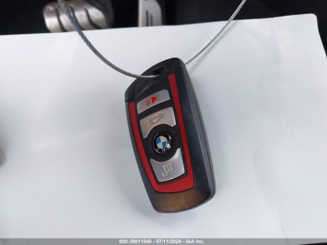 WBA3A9G59FNS65864 BMW 335i