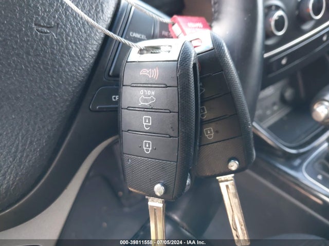KIA SORENTO LX 2014 5XYKTCA66EG501917 Image 11