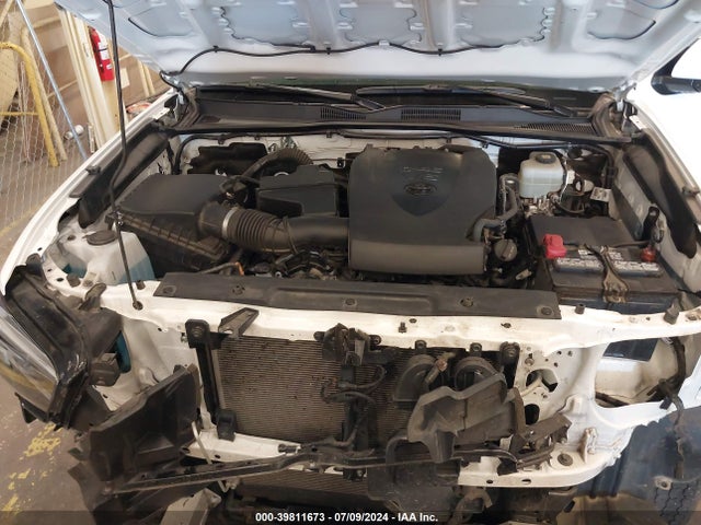 3TMCZ5AN5NM467624 Toyota Tacoma Trd Off Road