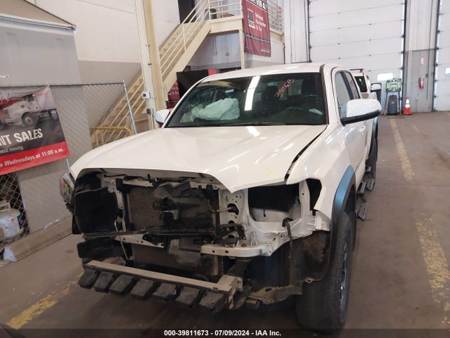 3TMCZ5AN5NM467624 Toyota Tacoma Trd Off Road