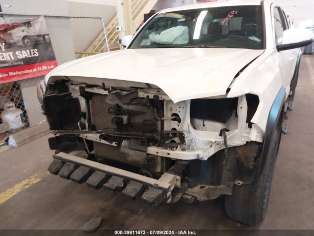 3TMCZ5AN5NM467624 Toyota Tacoma Trd Off Road