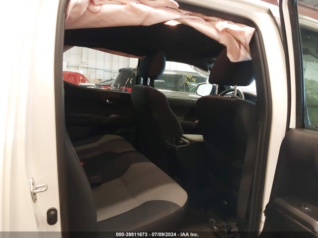 3TMCZ5AN5NM467624 Toyota Tacoma Trd Off Road