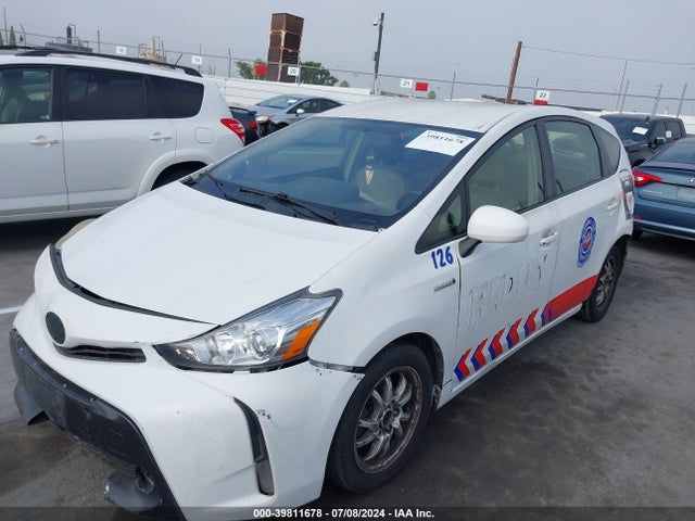 Toyota Prius V Four 2016 JTDZN3EU5GJ047423 Image 2