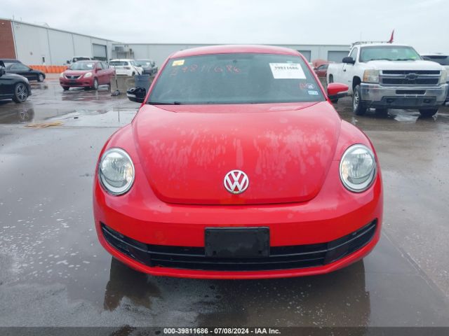3VWJP7AT3EM608811 Volkswagen Beetle 2.5l