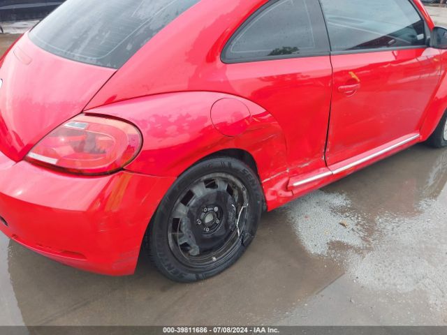 3VWJP7AT3EM608811 Volkswagen Beetle 2.5l