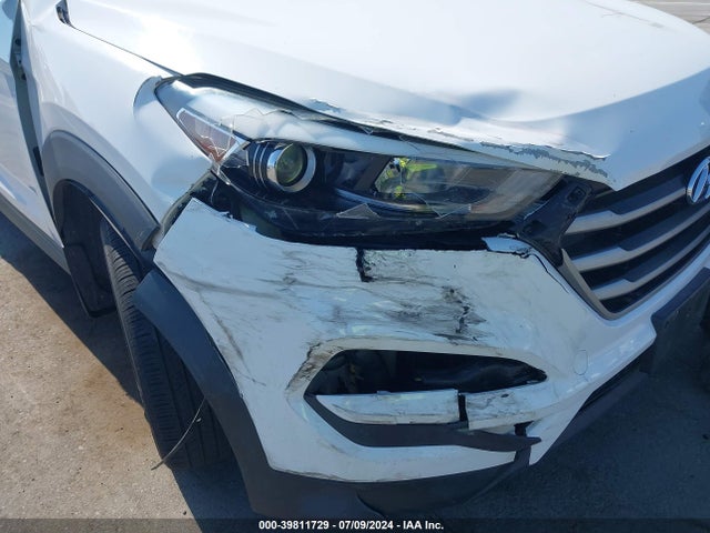 Hyundai TUCSON SE 2018 KM8J23A44JU817155 Image 6