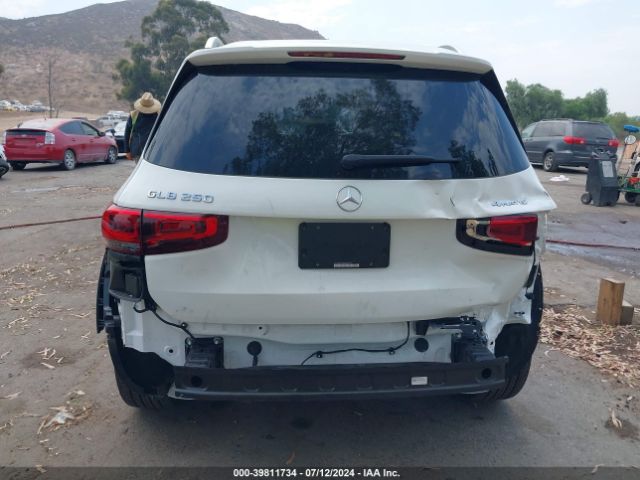 W1N4M4HB9PW324079 Mercedes-Benz Glb 250 4matic